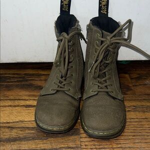 Dr. Martens Kids Olive Green Lace-Up Combat Boots